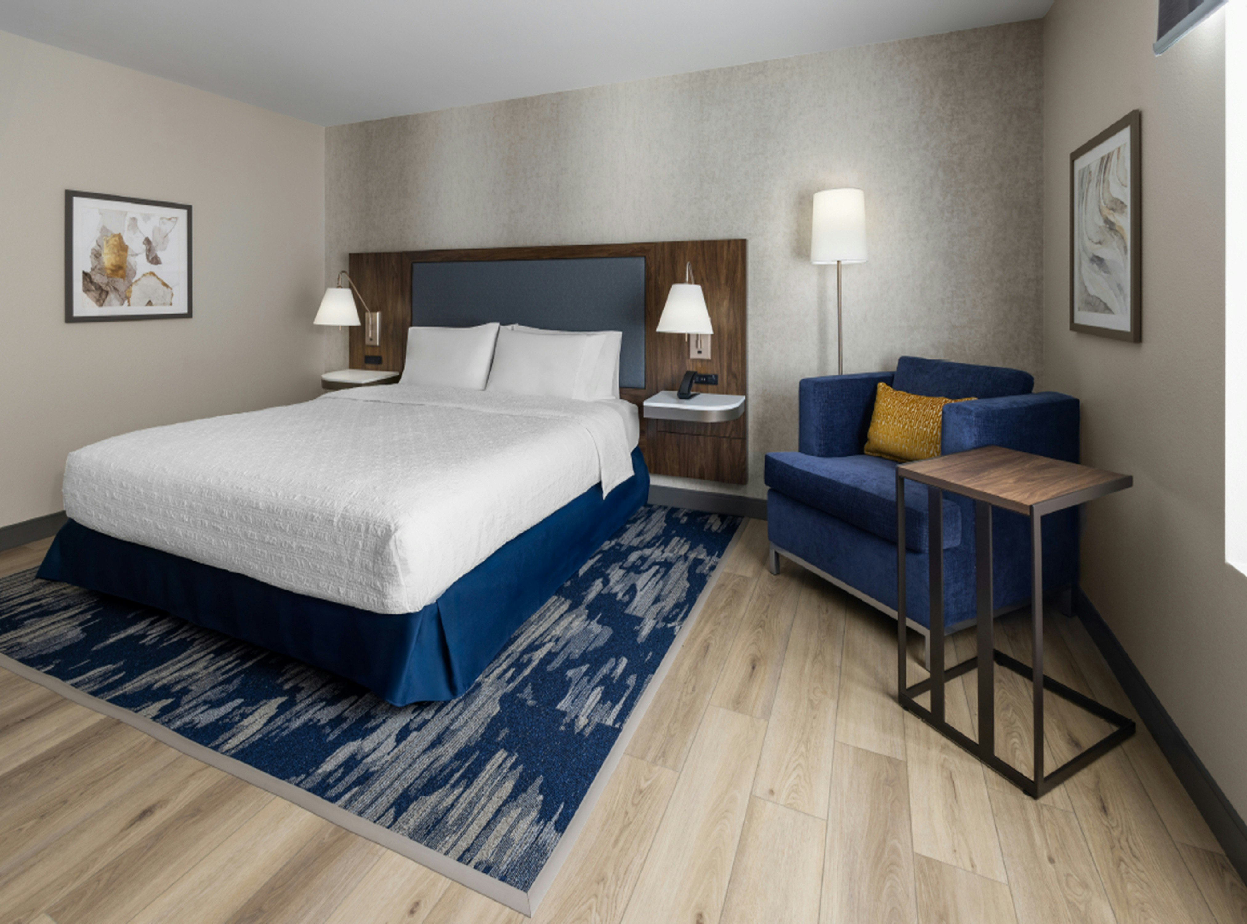 ROOM, KING BED, ACCESSIBLE
