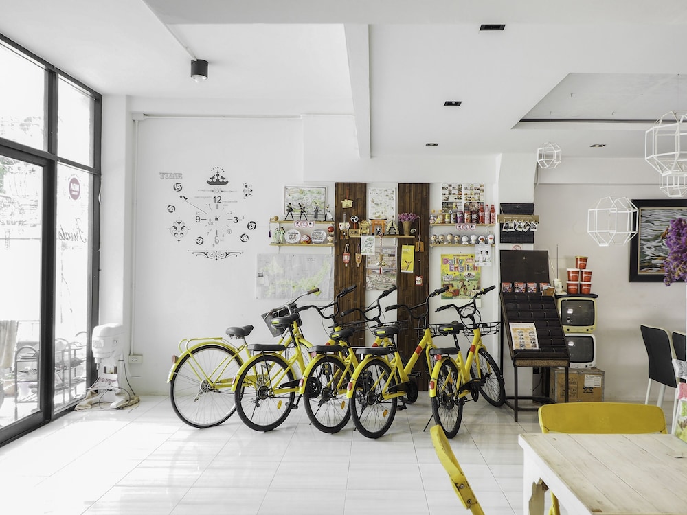 OYO 983 The Private Hotel 33/38