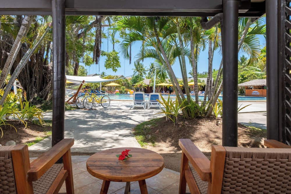Plantation Island Resort 36/50