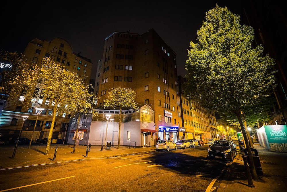 Travelodge Belfast Central 7/61