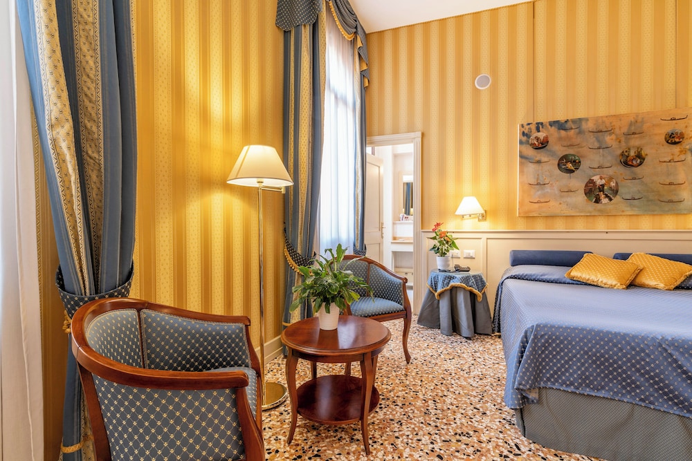 Bella Venezia 56/66