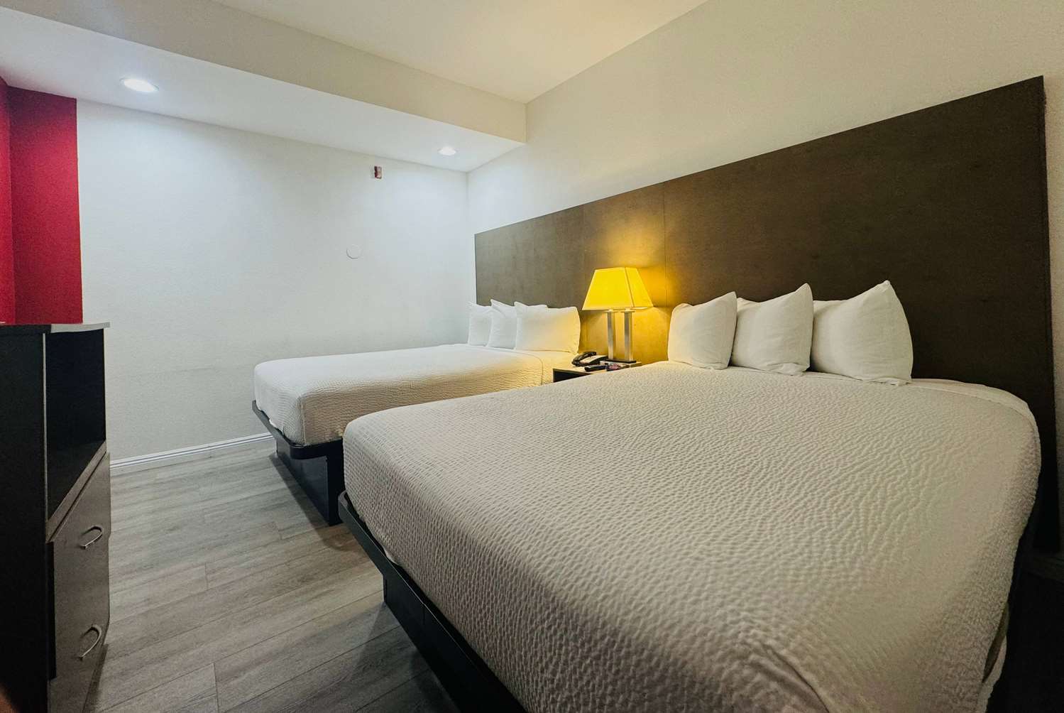 Ramada by Wyndham San Diego Airport 5/42