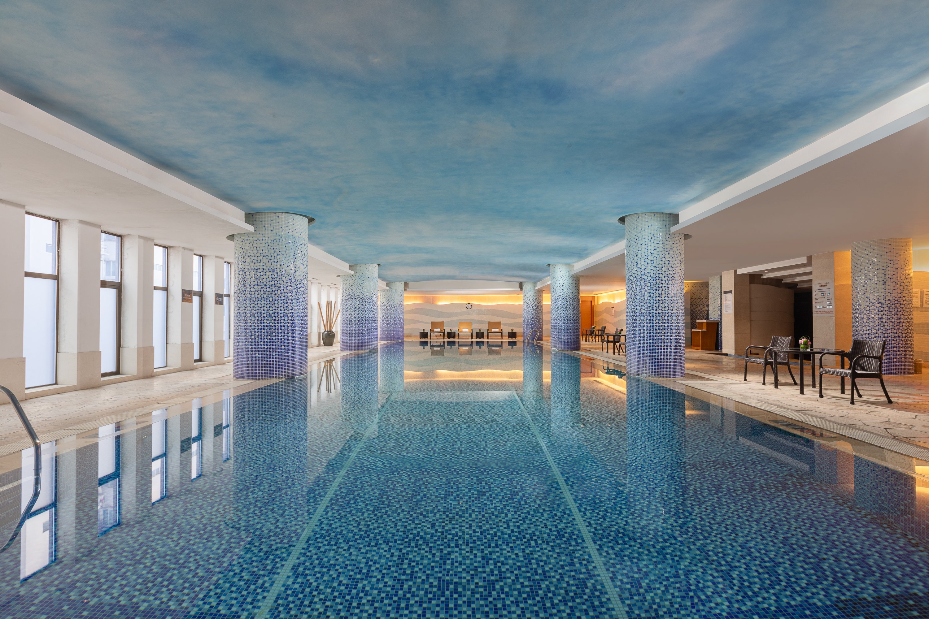 Crowne Plaza Tianjin Binhai Center 32/64