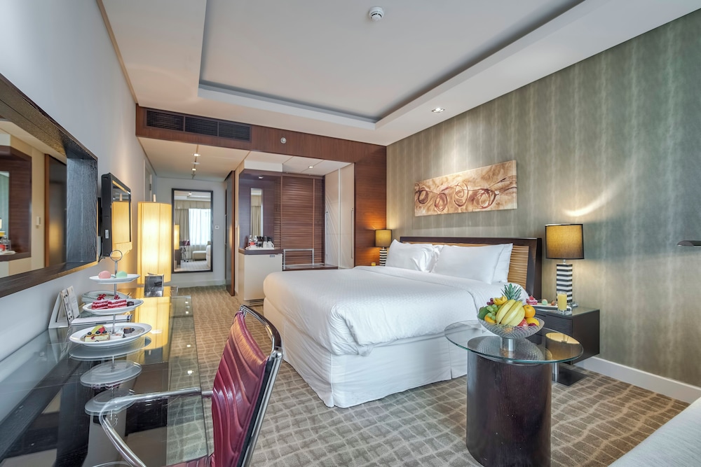 PREMIER ROOM