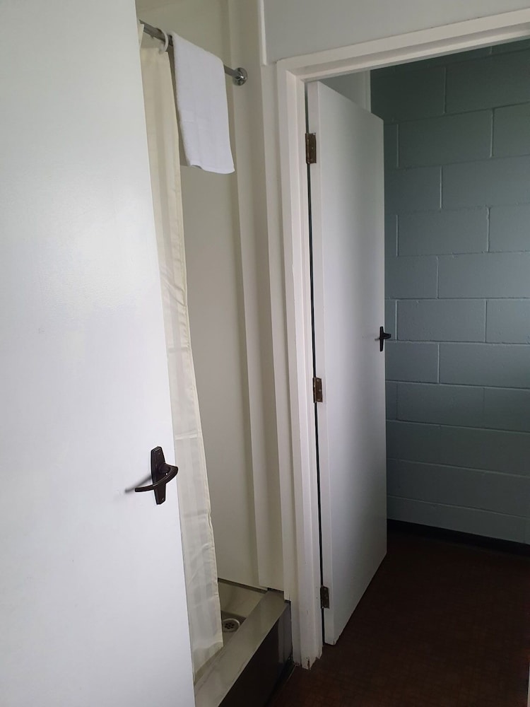 OHAKUNE COURT MOTEL 30/71