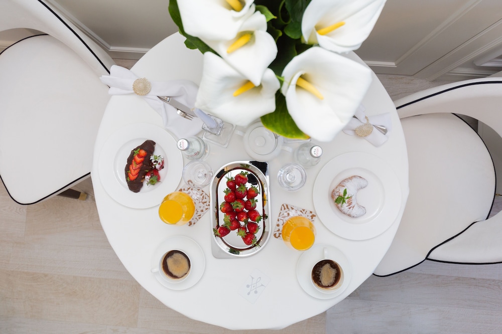 Boutique Hotel Vissi d Arte 32/50