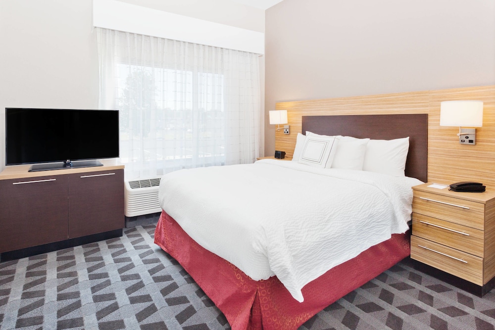 TownePlace Suites Dothan 8/26
