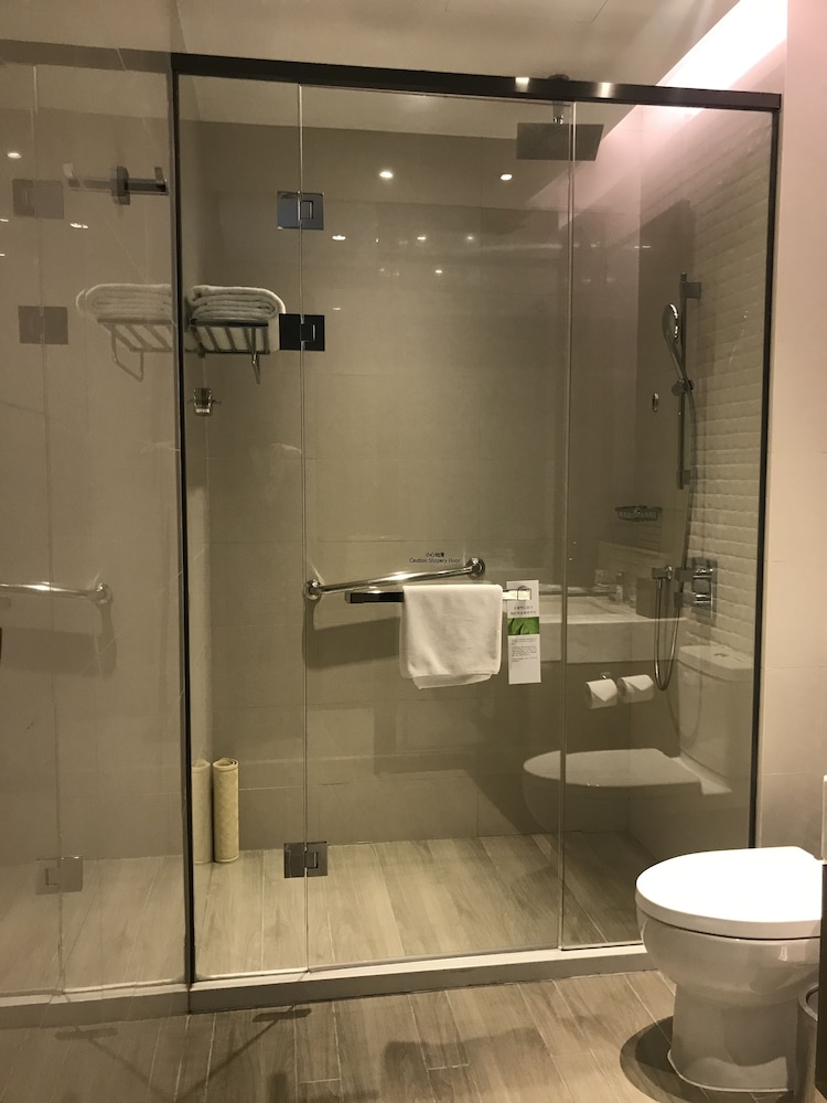 HYATT HOUSE SHANGHAI HONGQIAO CBD 66/66