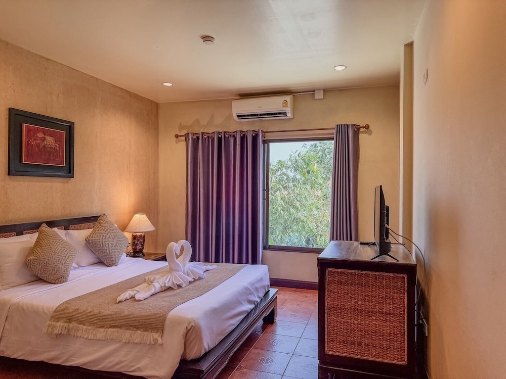 CHIANG MAI THAI HOUSE 27/71