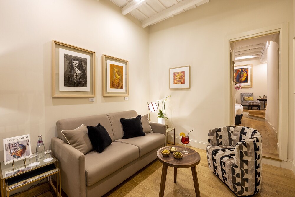 Nerva Boutique Hotel 52/72