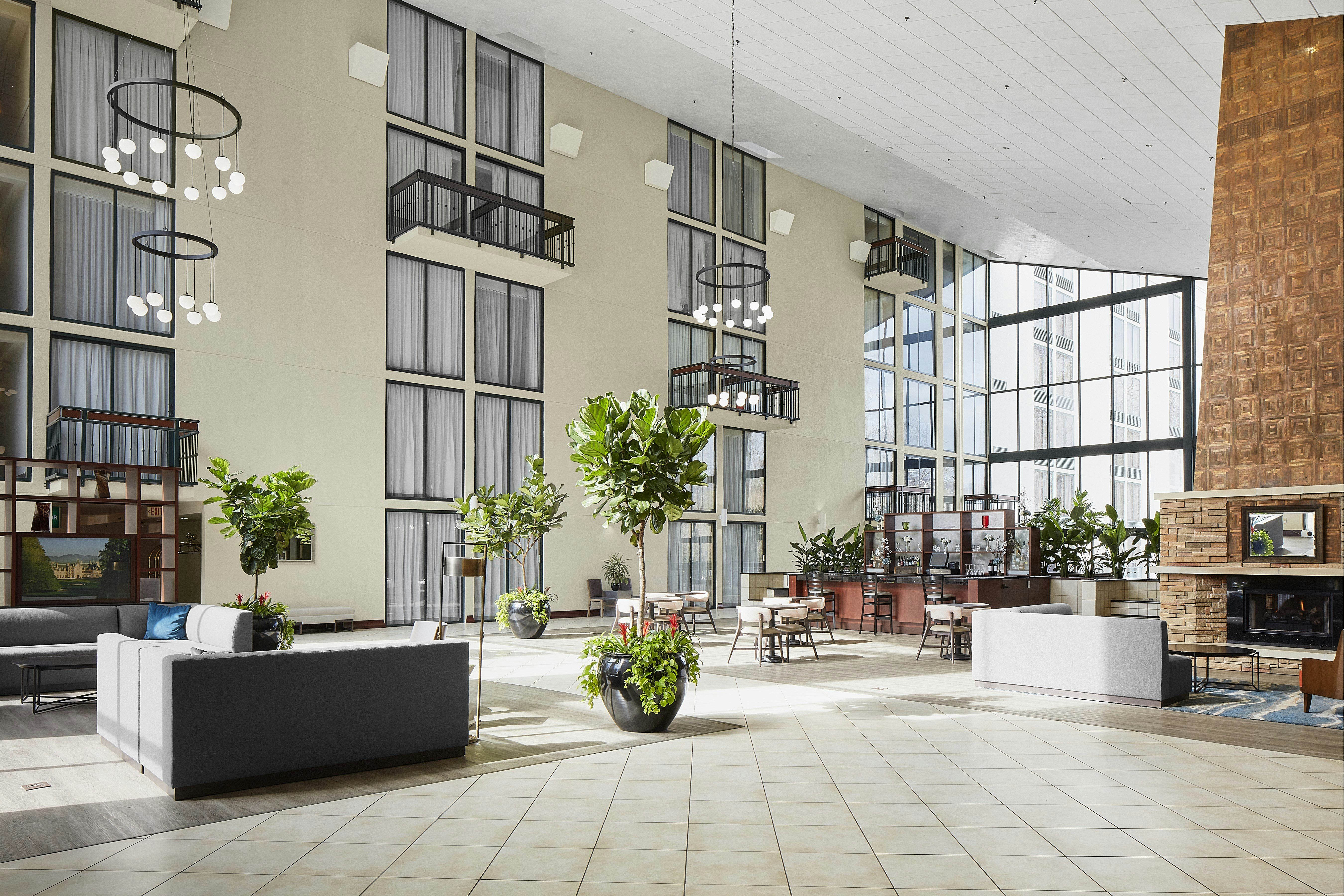 Holiday Inn Asheville - Biltmore West, an IHG Hotel 4/48