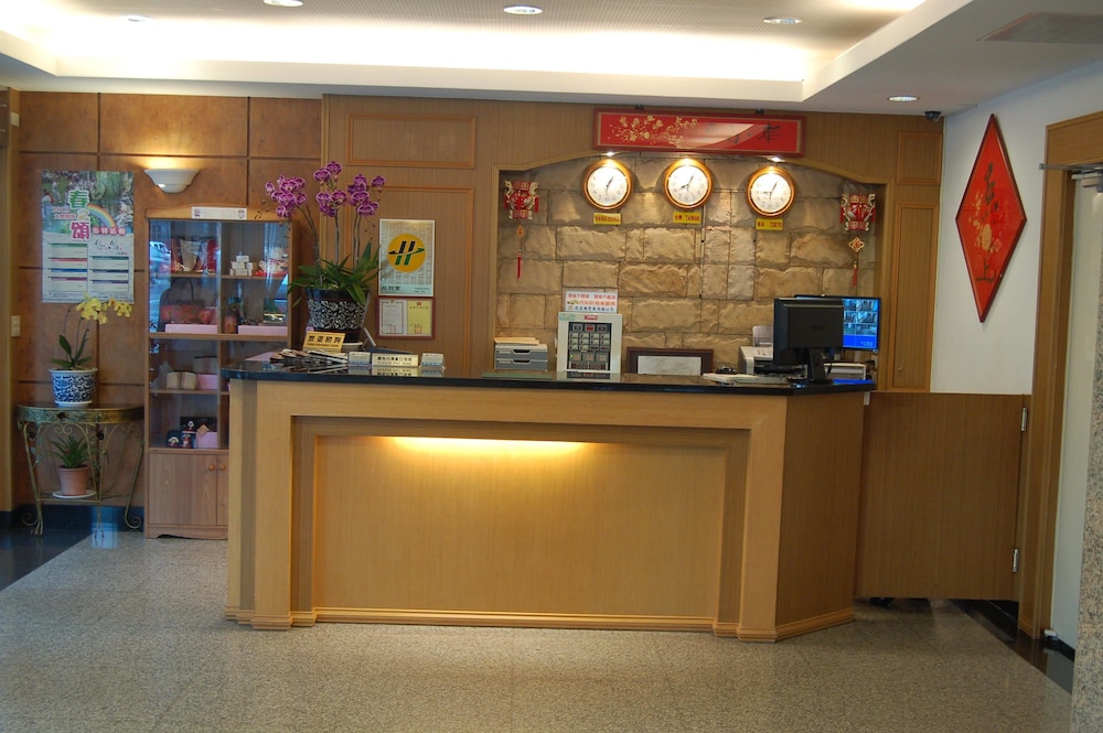Hua Tong Hotel 9/54