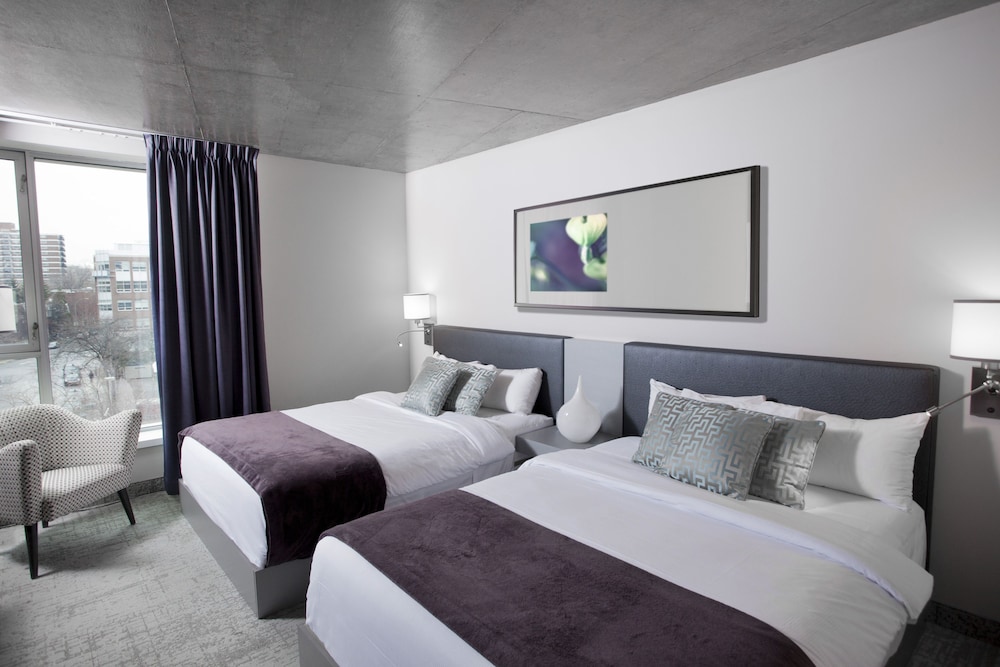10 Hotel Formerly Opus Hotel 21/78