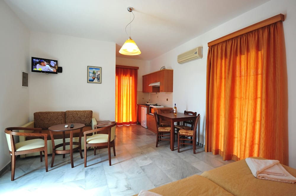 Anna-Ageliki Apartments 38/50