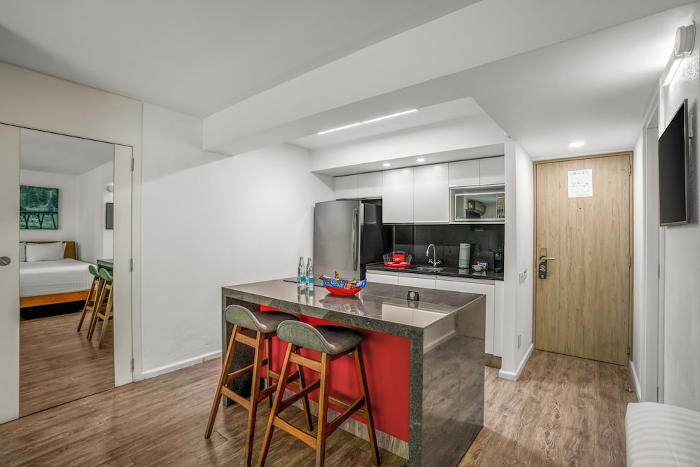 Armonik Suites 48/66