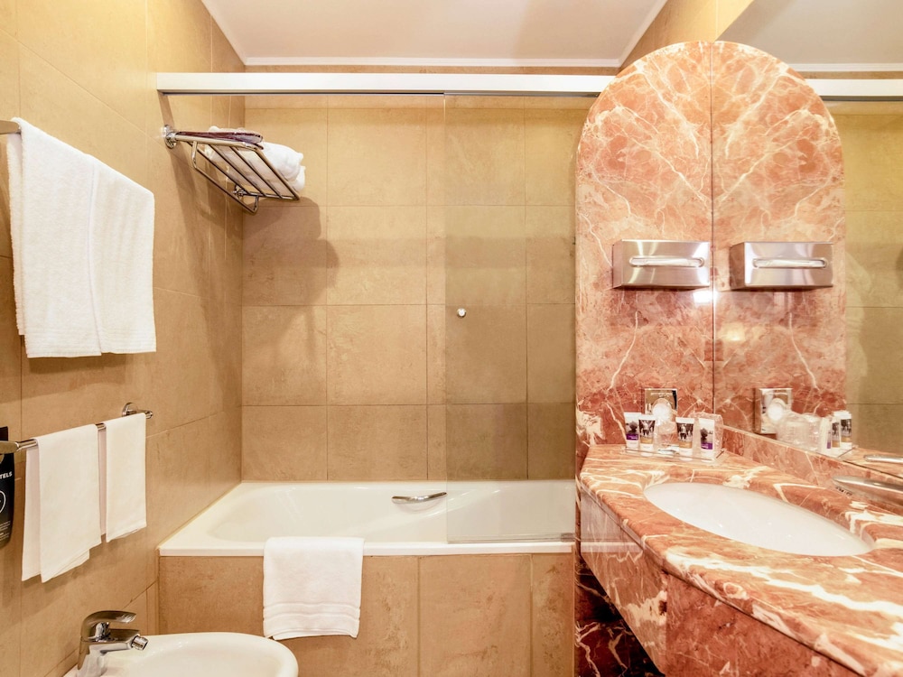 غرفة قياسية بسرير فردي لذوي الإعاقة، Mercure Roma West 3/5