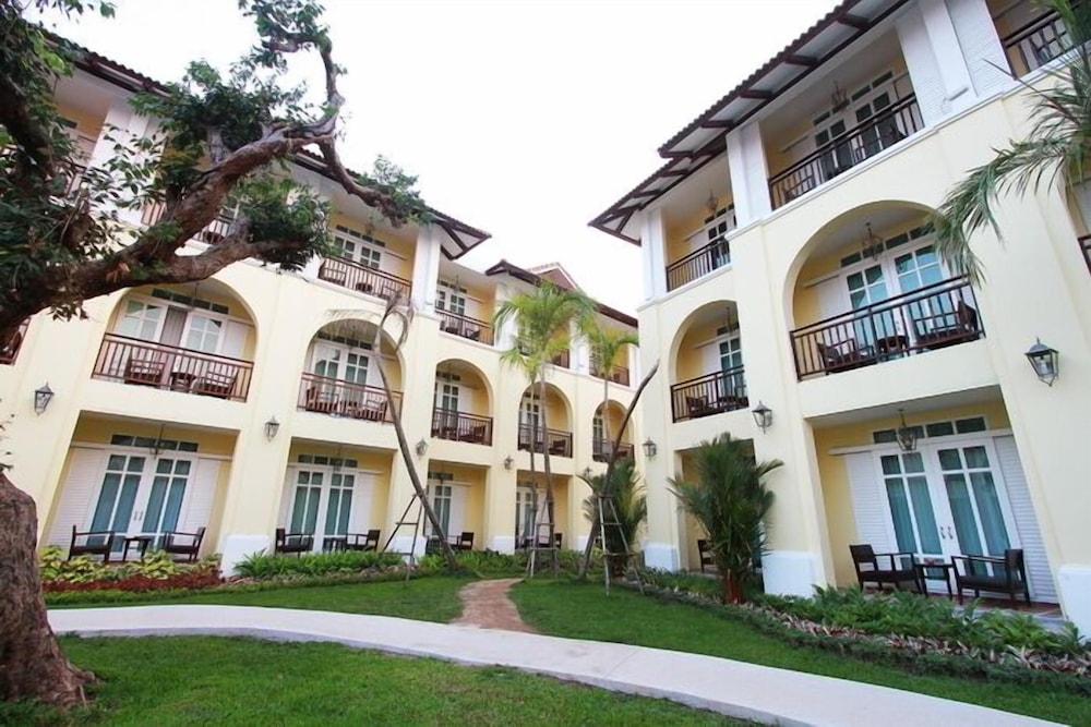 Khamthana Colonial Hotel Chiang Rai 12/50