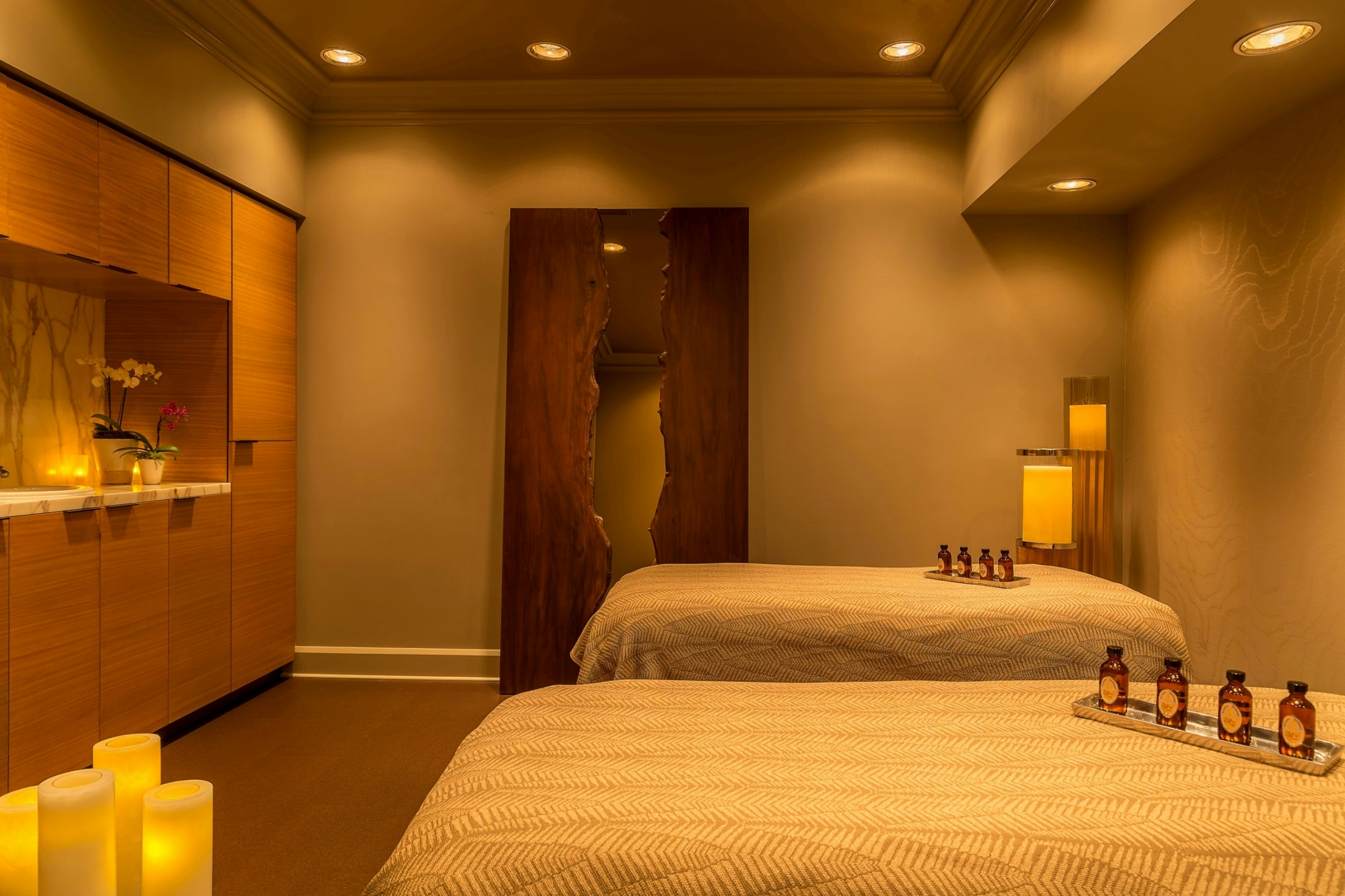 Four Seasons Hotel Las Vegas 4/9