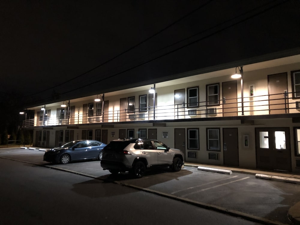 Trolley Stop Motel Philadelphia Media 18/21