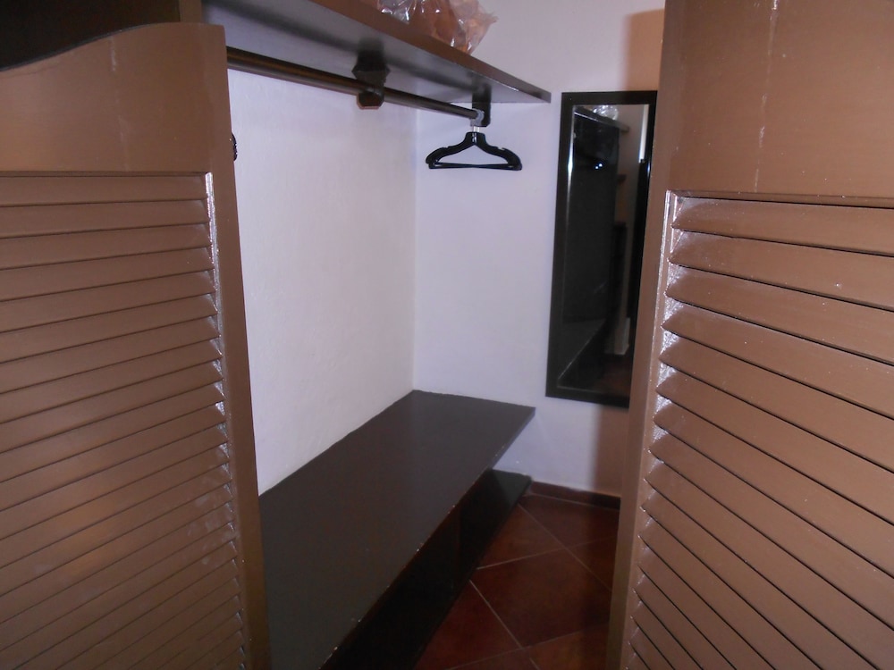 Hotel Hacienda Taboada 32/70