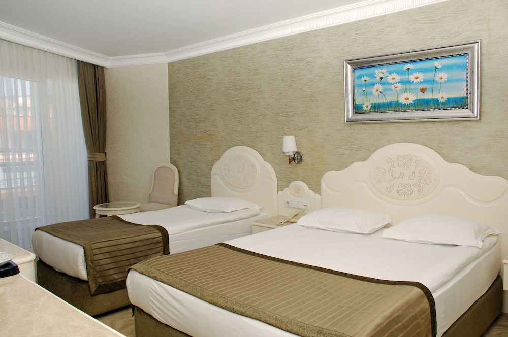 White Gold Hotel & Spa 24/67