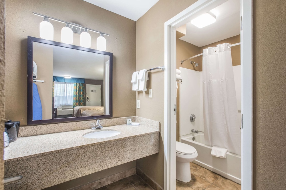 Premier Extended Stay 8/9