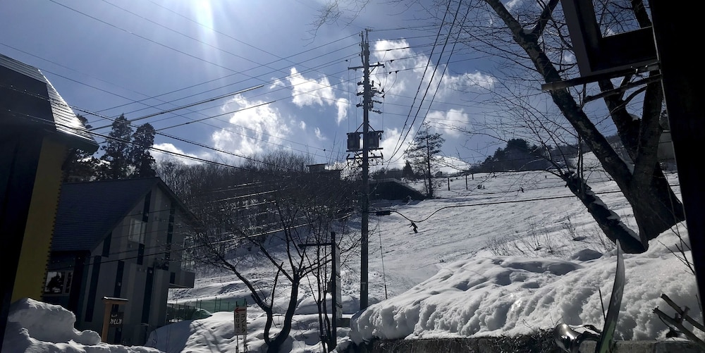 Alp Lodge 44/50