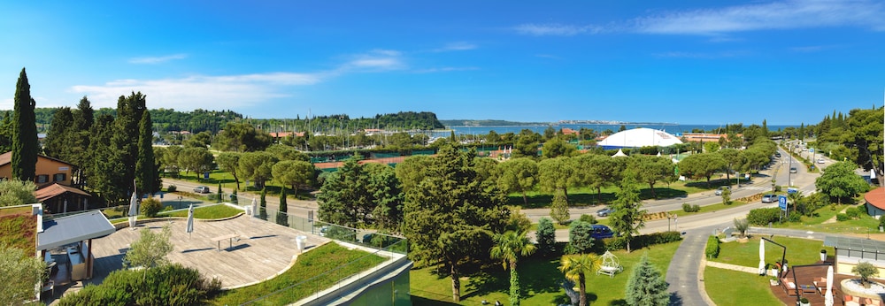 Boutique Hotel Portorose 75/78