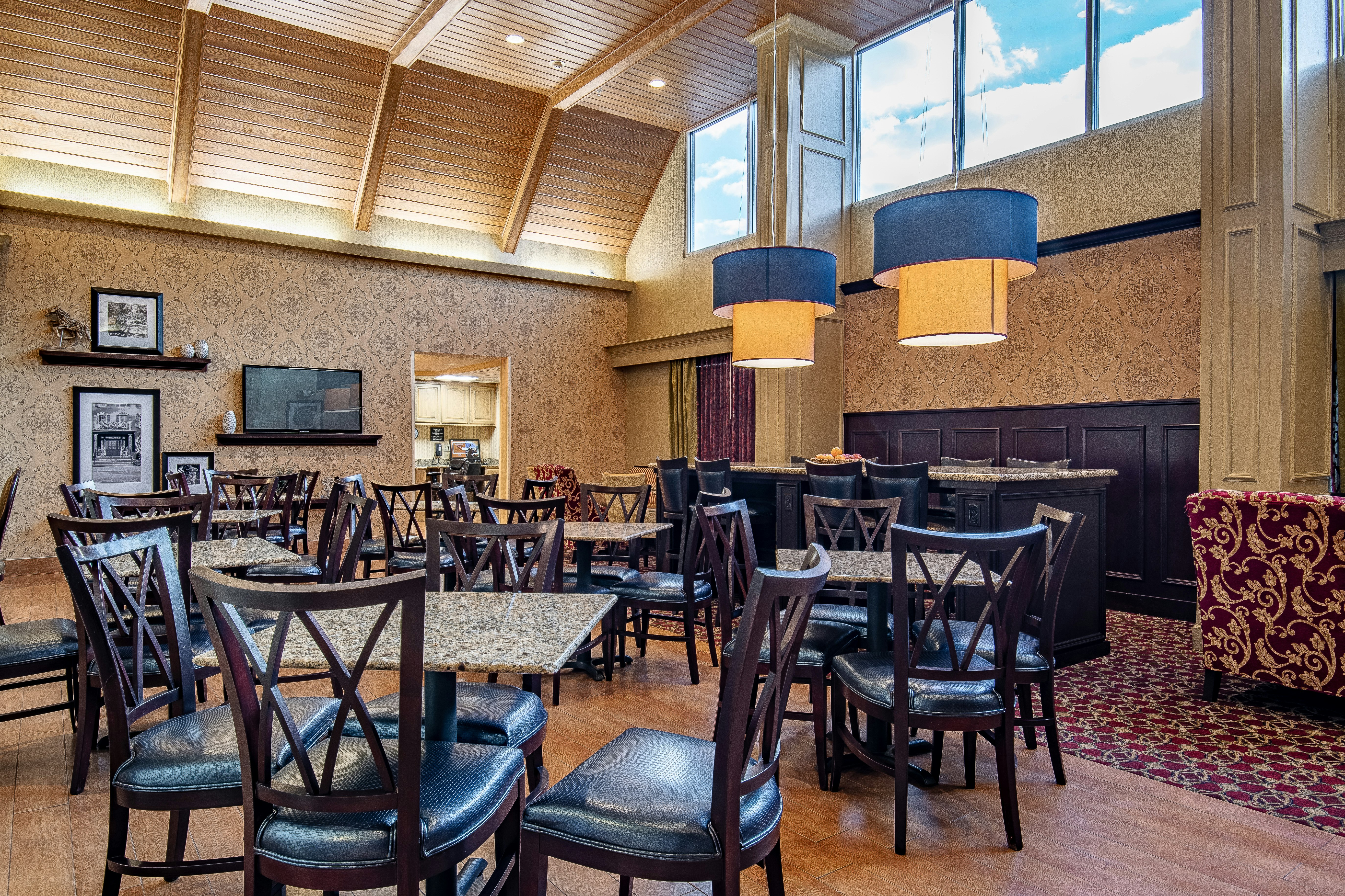 Hampton Inn And Suites Williamsburg-Richmond Rd 29/35