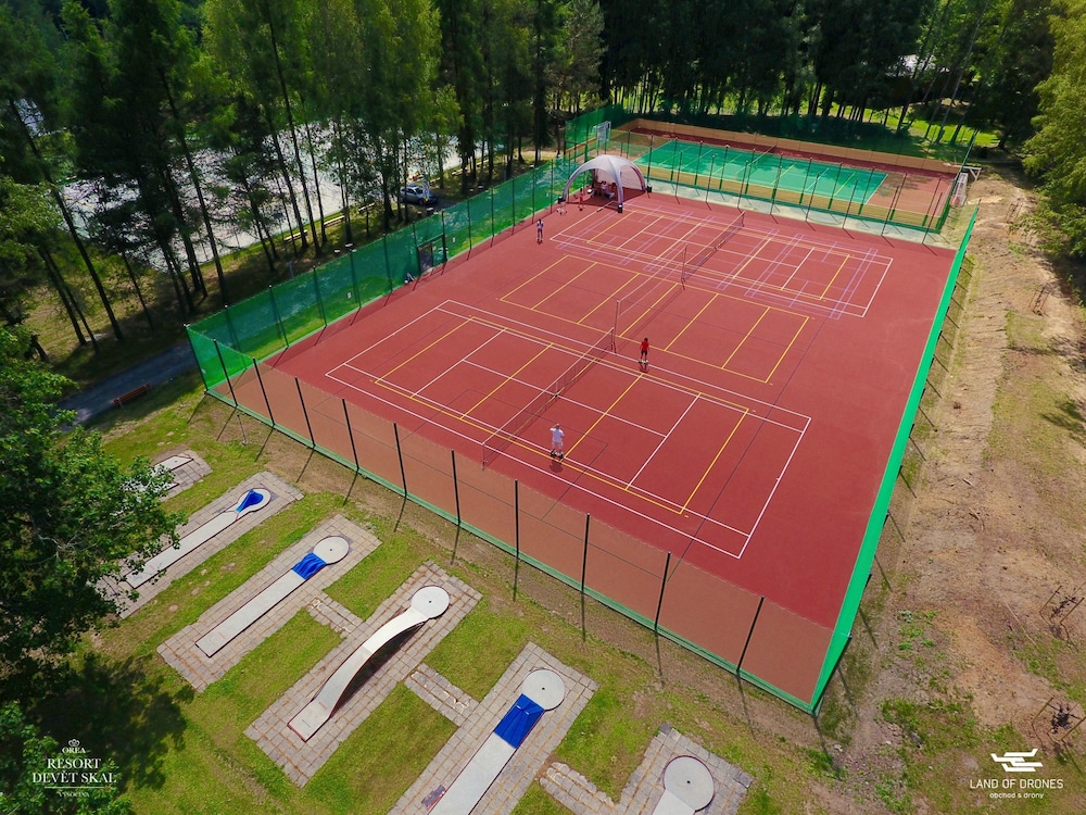 OREA RESORT DEVET SKAL VYSOCINA 32/70