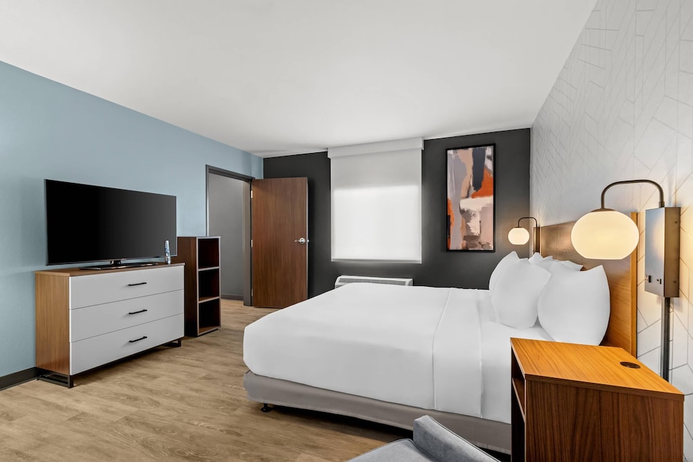 جناح بسرير كينج بغرفة نوم واحدة بمطبخ لذوي الإعاقة، Everhome Suites Temecula 5/9