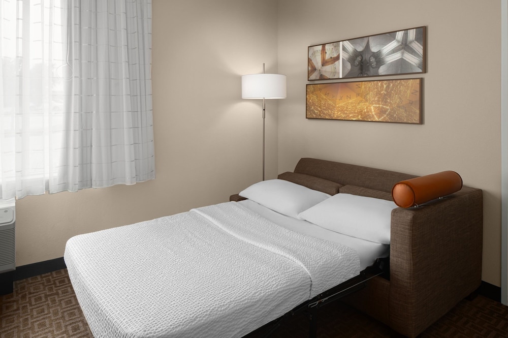 TownePlace Suites by Marriott Kingsville 13/30