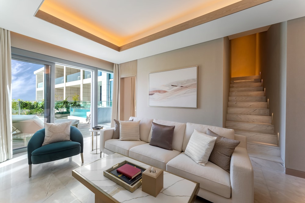 FIVE LUXE JBR 54/77