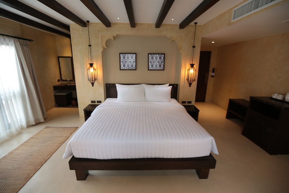 DEWAN BANGKOK 16/62