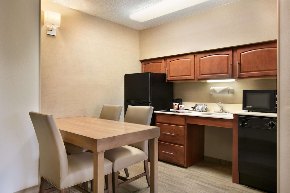 Hampton Inn And Suites Hershey 43/51
