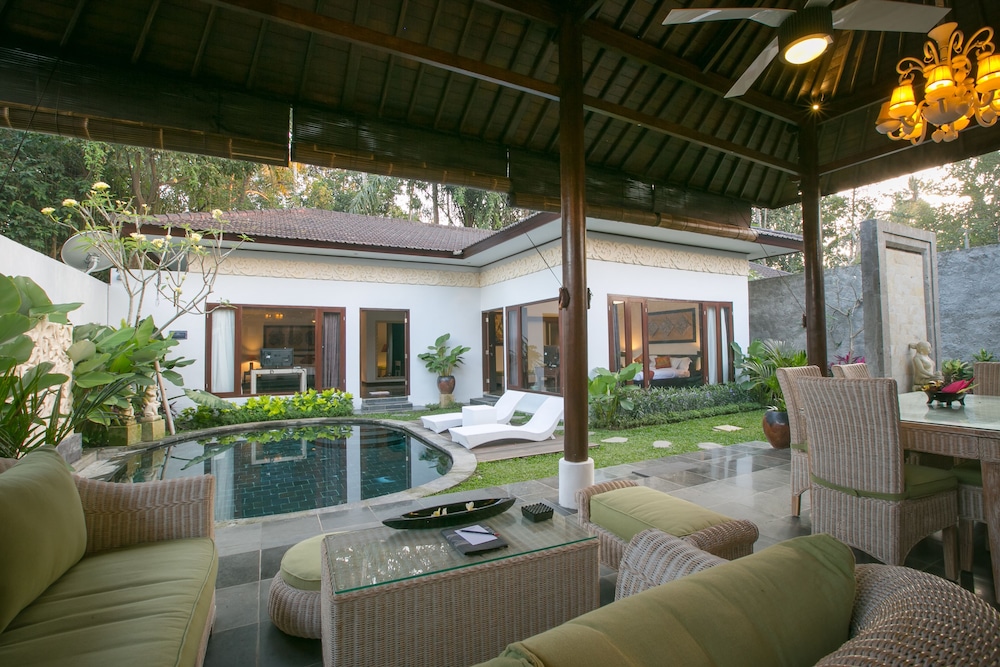 Ubud Raya Villa 34/50