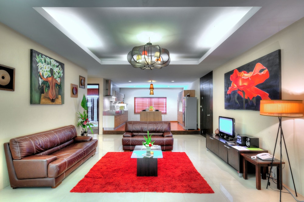 Gazebo Resort Pattaya 77/90