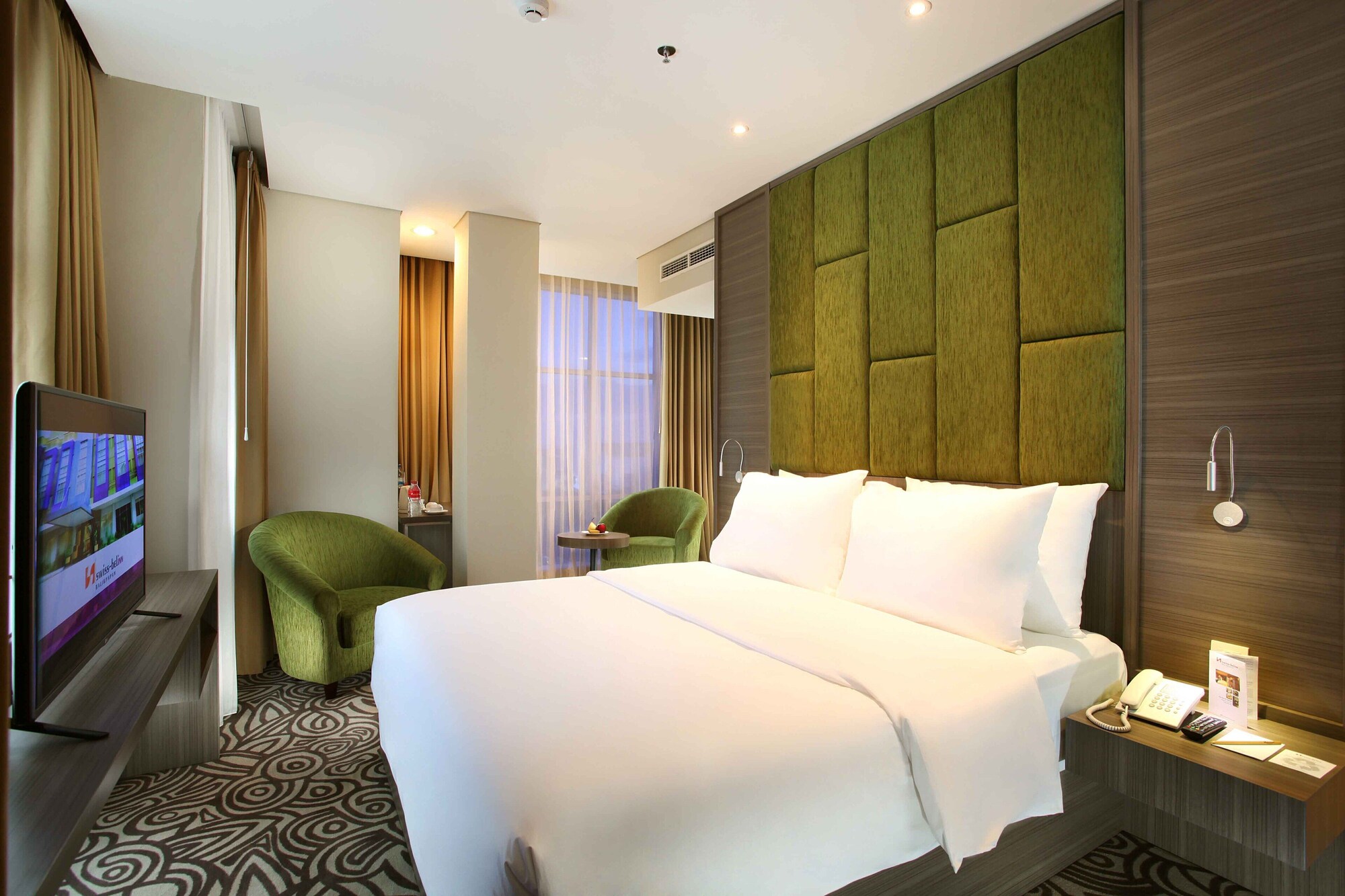 Grand Deluxe