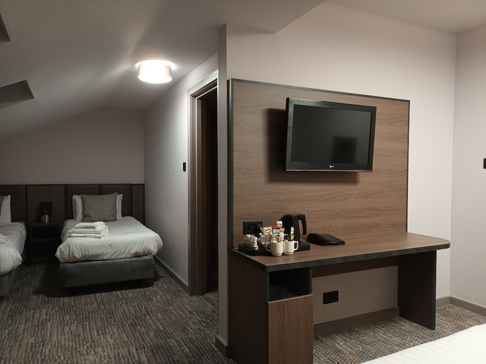 The Corn Mill Lodge Hotel 20/56