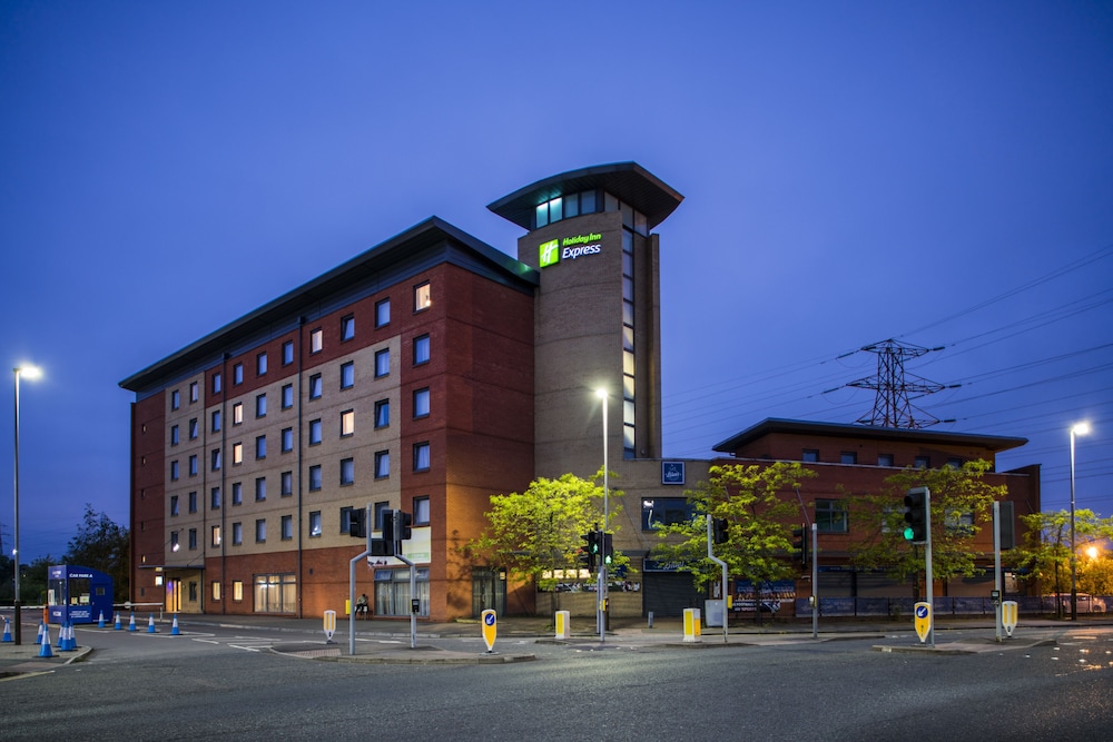 HOLIDAY INN EXPRESS LEICESTER CITY 1/58