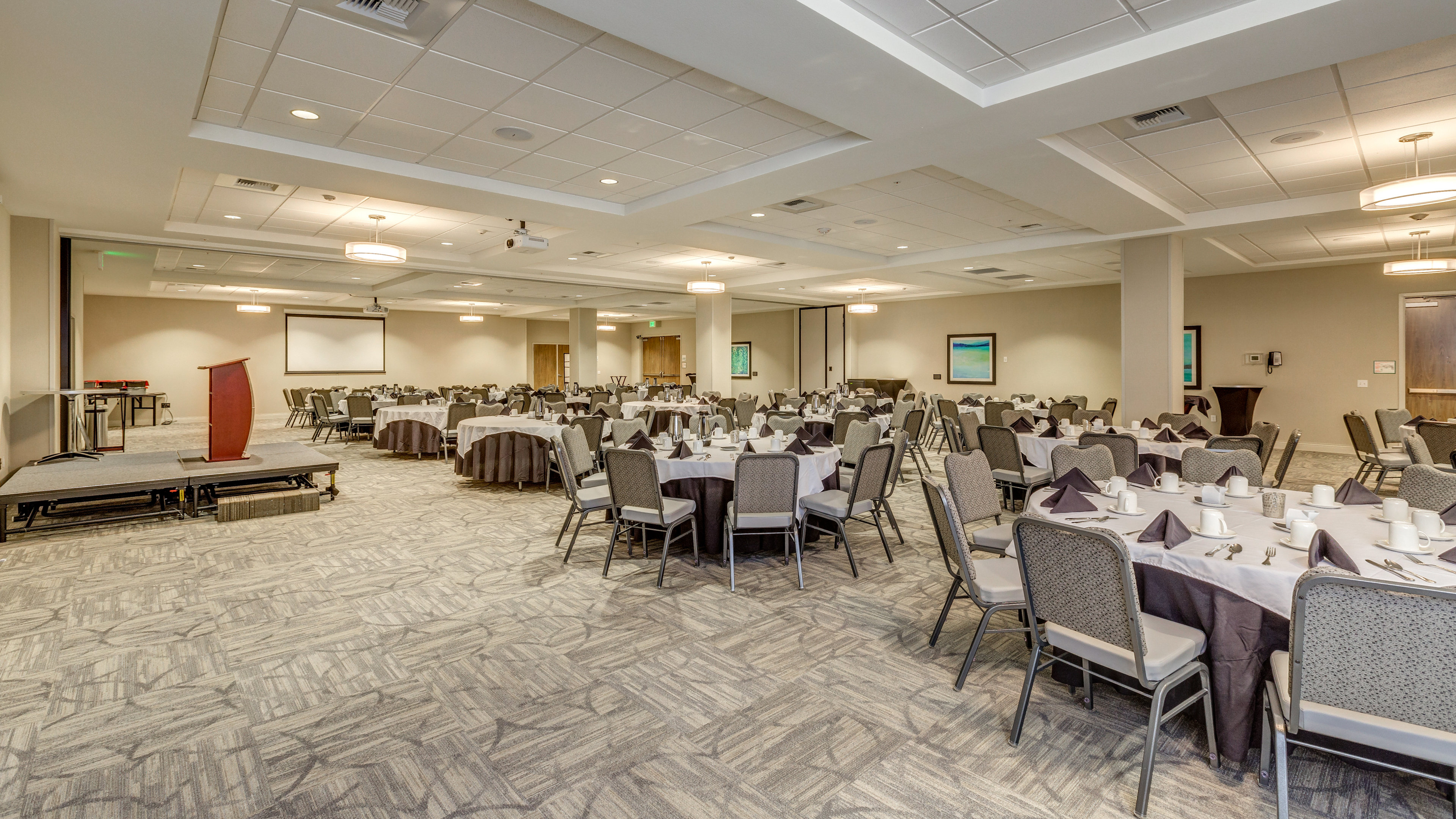 Holiday Inn Bellingham 54/73