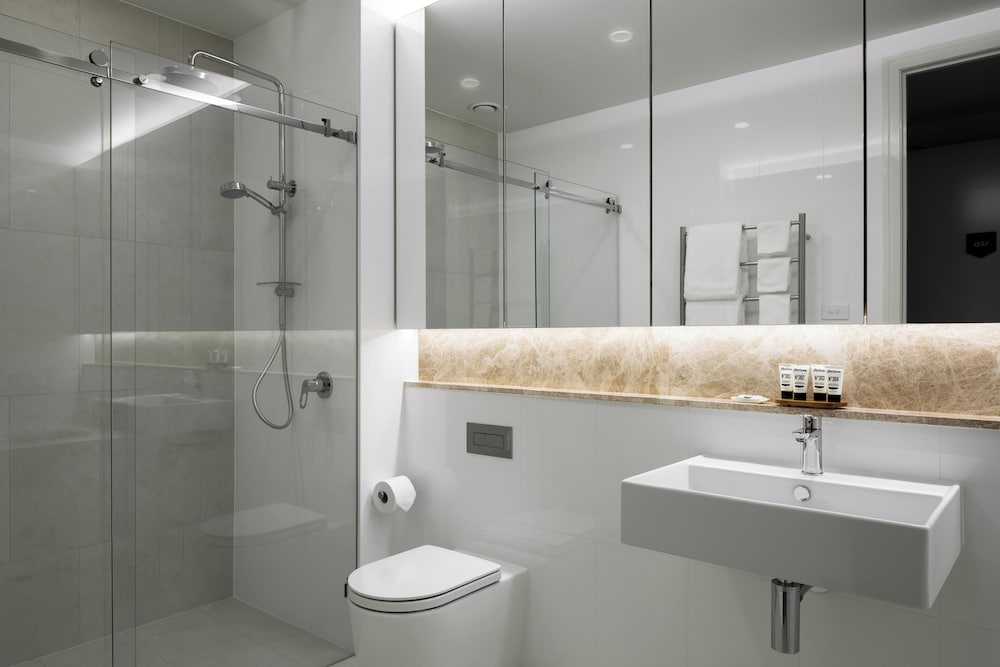 Knightsbridge Canberra 57/61