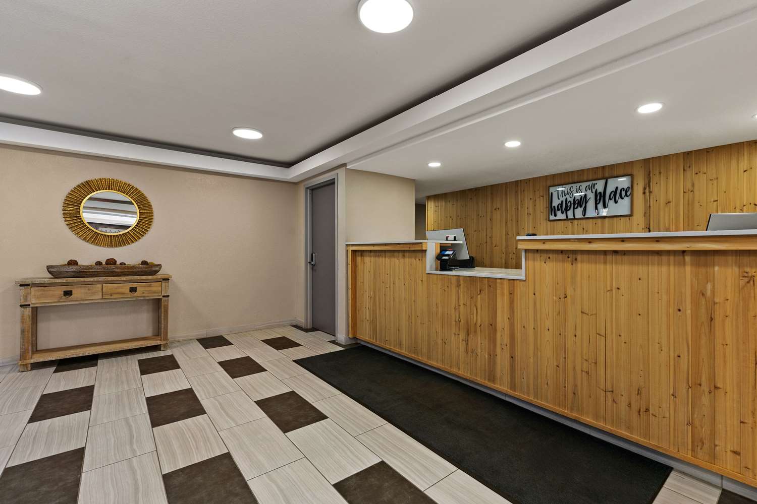 Econo Lodge Rockford Casino Area 1/37