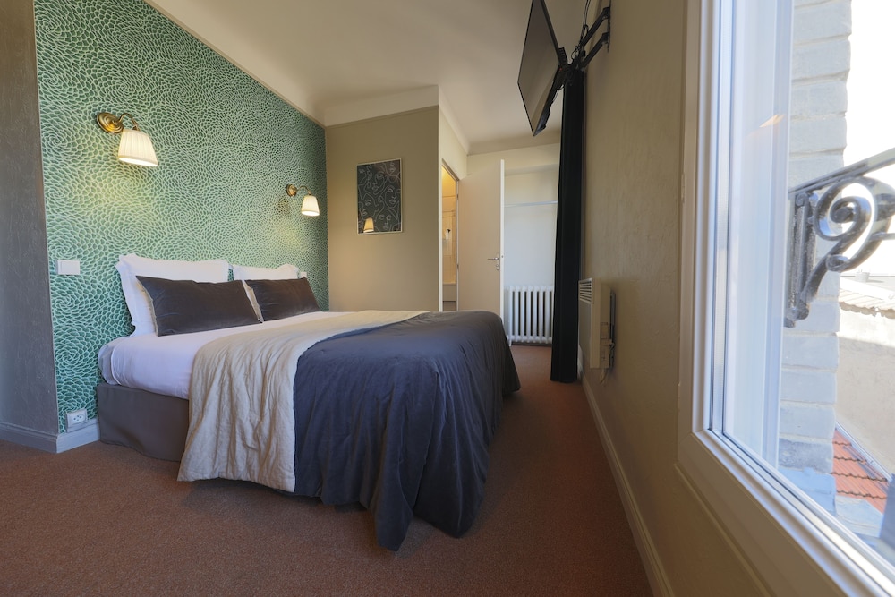 Azur Reims Hotel 30/59