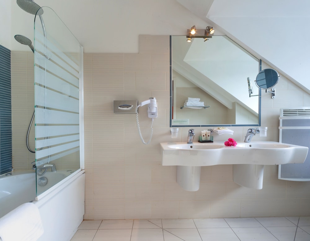 Qualys Hotel Auberge Du Manet 27/64