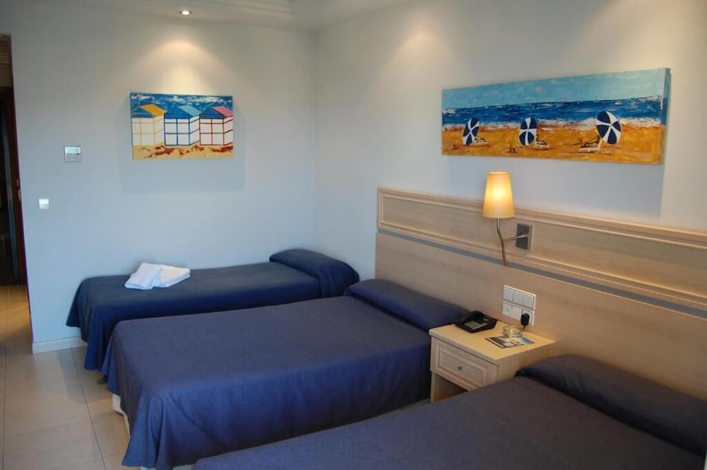 Gaviotas Hotel & Event Center 15/35