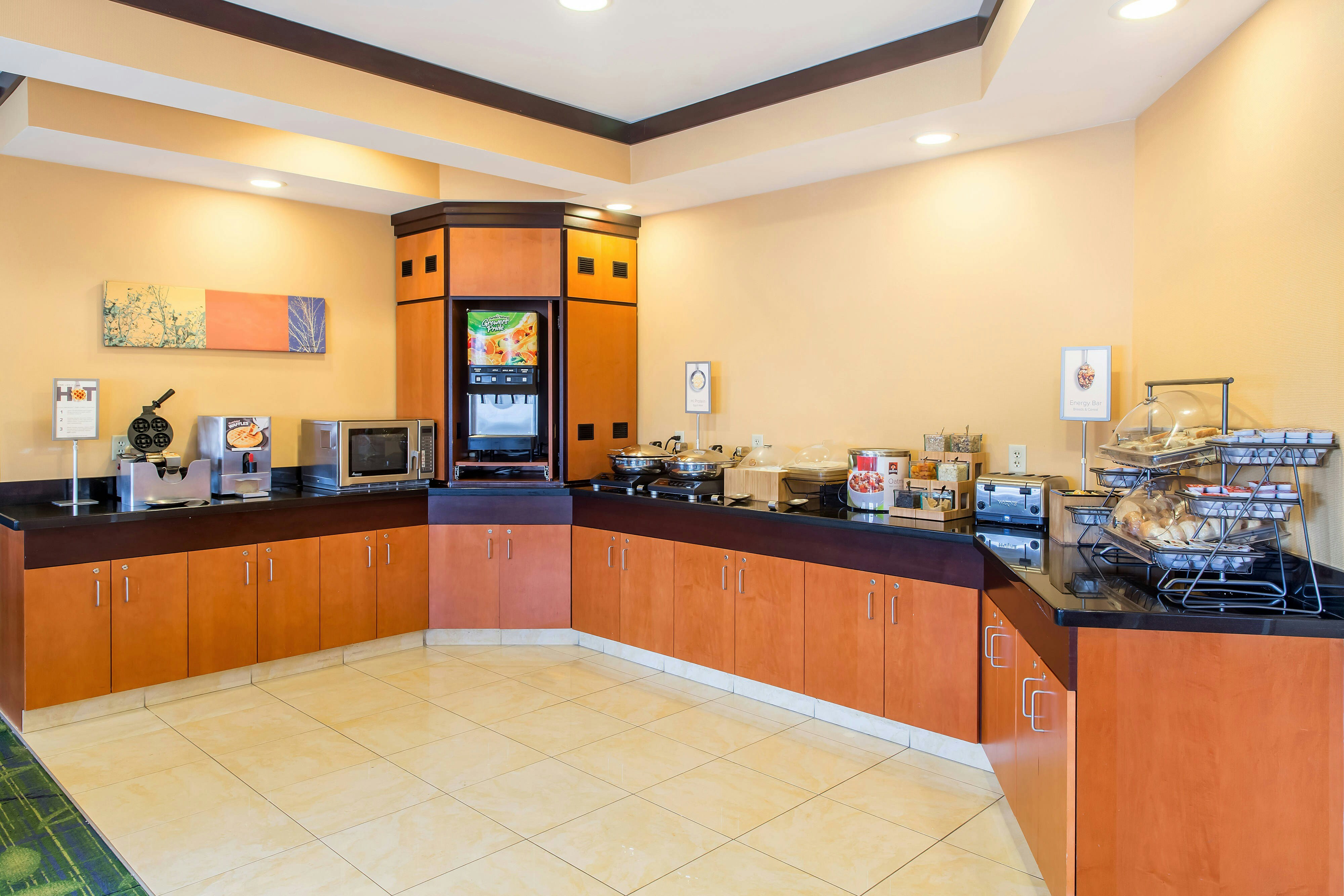 Lobby at Fairfield Inn Suites By Marriott Canton, CANTON - OH