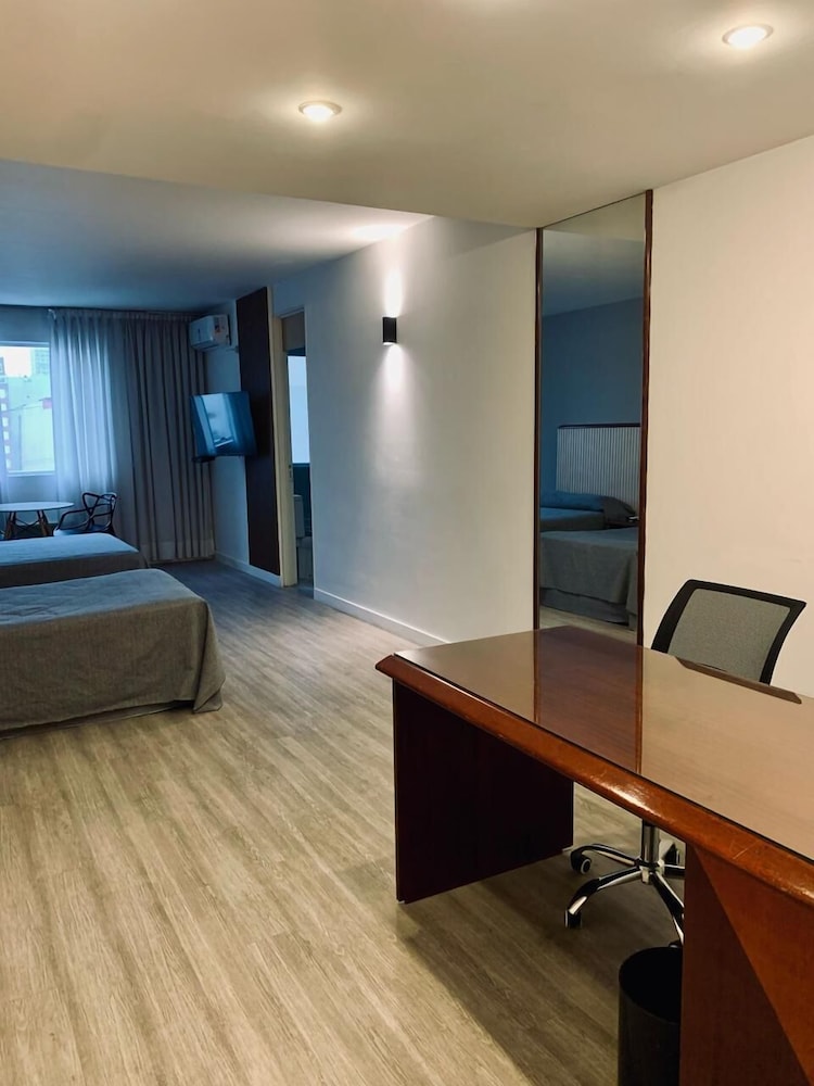 Cristal Palace Hotel 26/36