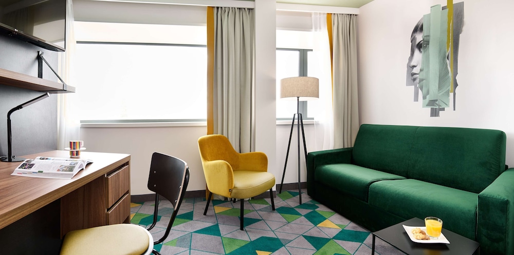 PARK INN BY RADISSON HASSELT 32/55