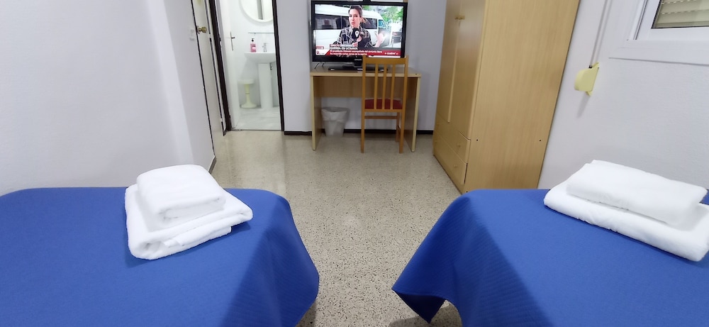 Hostal El Mercat 24/60